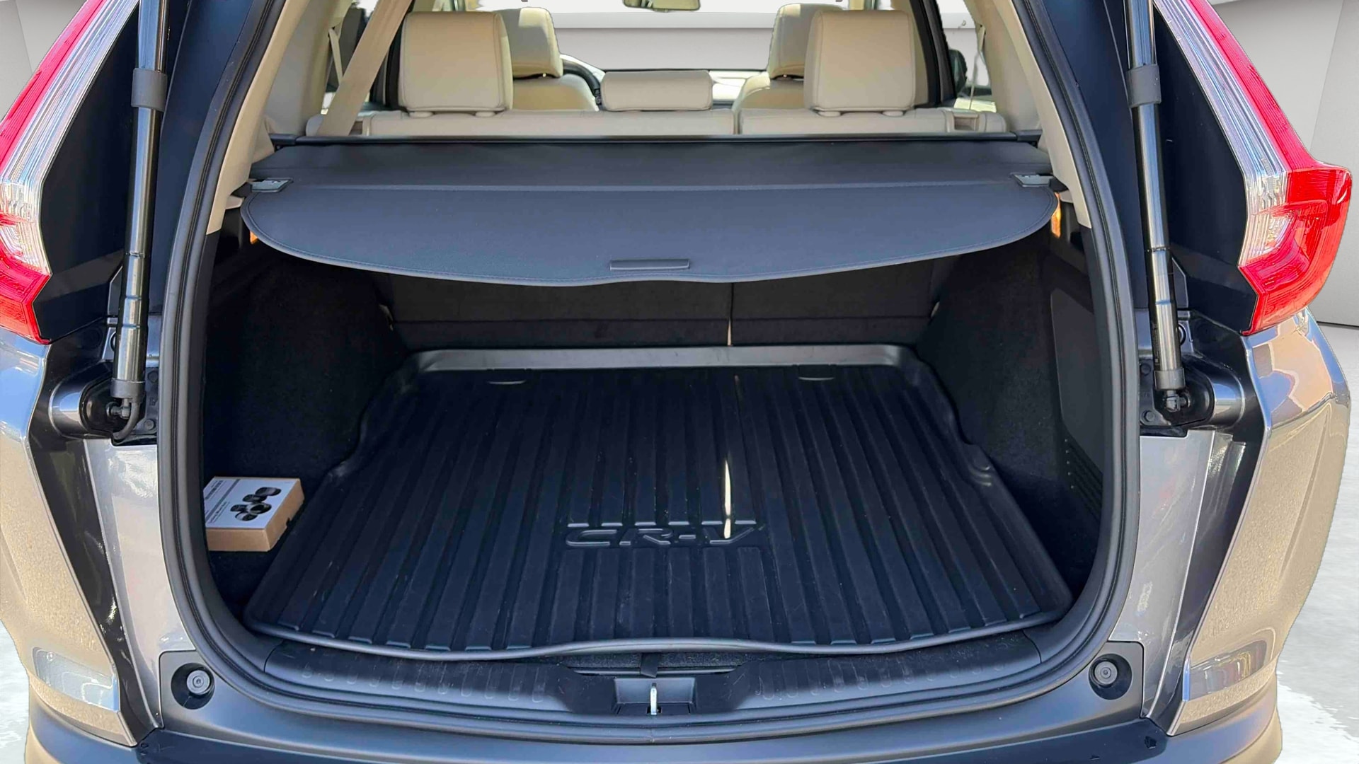 Honda CR-V e:HEV 2.0 i-MMD 2WD Exclusive — Coffre