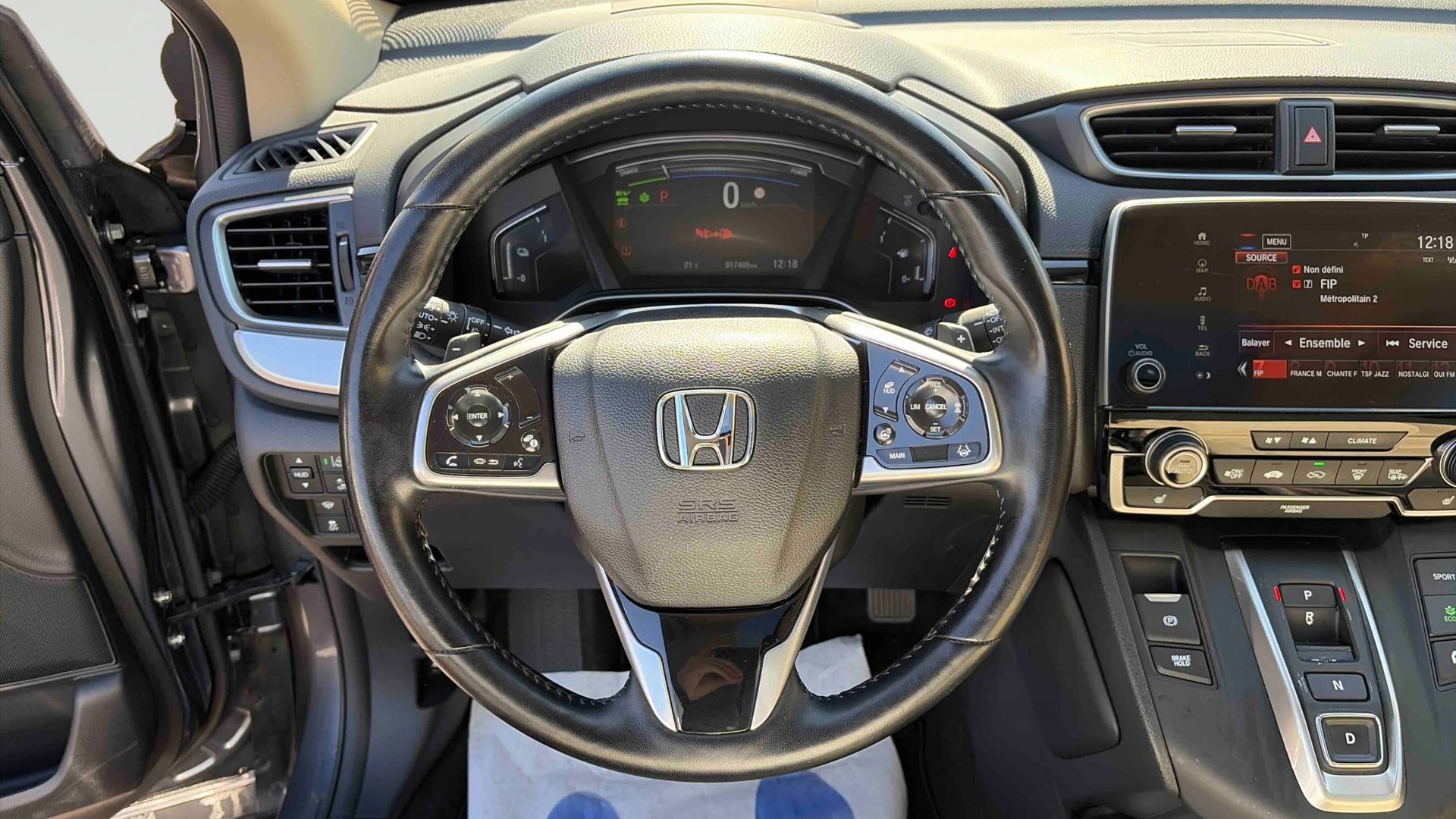 Honda CR-V e:HEV 2.0 i-MMD 2WD Exclusive — Poste de pilotage