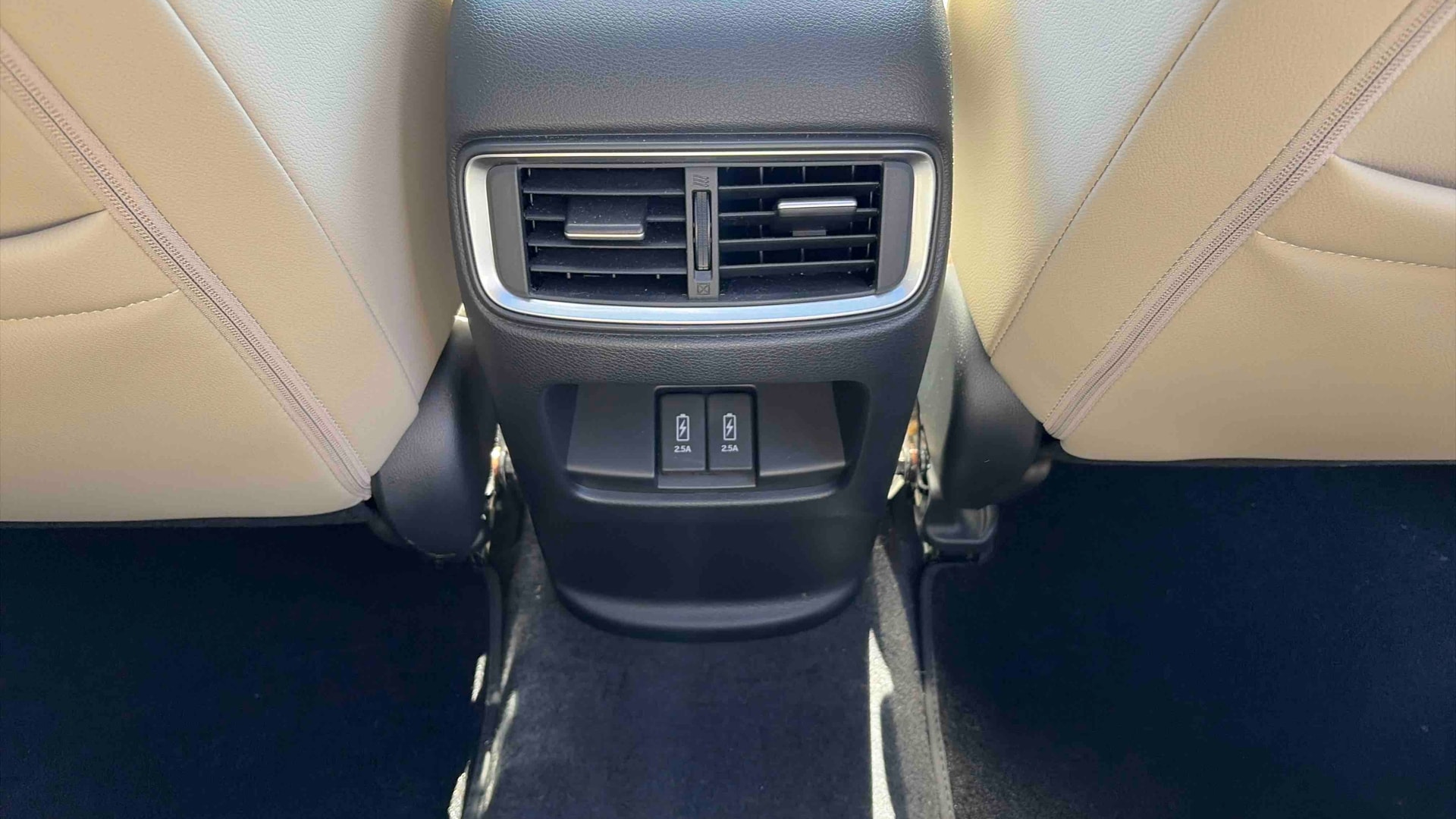 Honda CR-V e:HEV 2.0 i-MMD 2WD Exclusive — photo 25