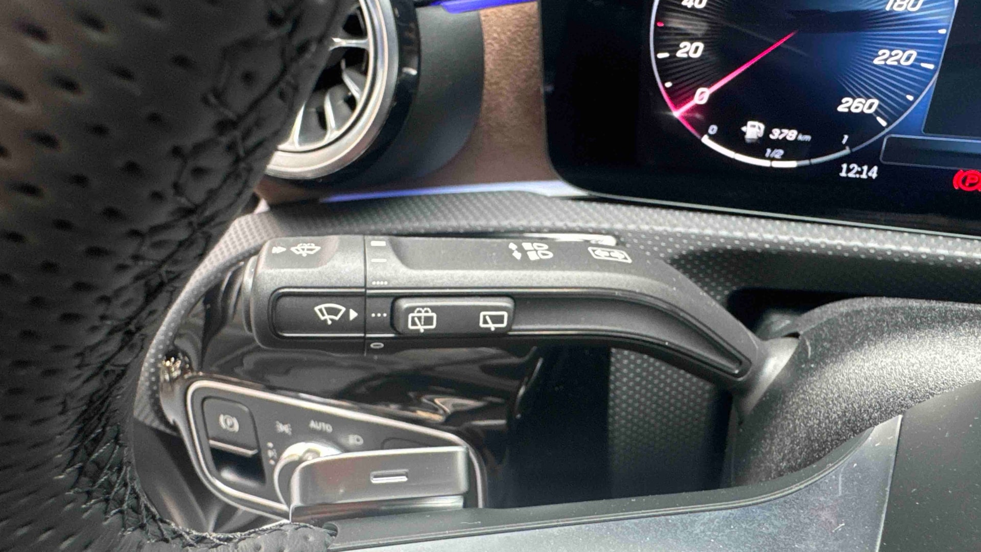 Mercedes-Benz Classe A 250 e Hybrid EQ AMG Line — photo 19