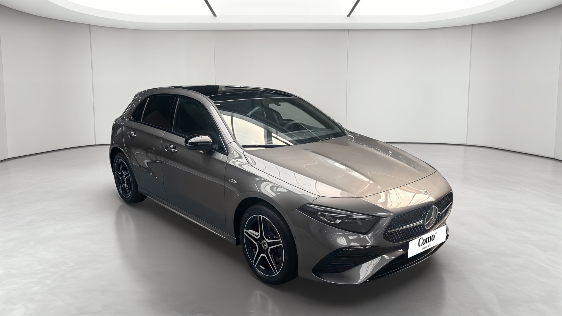 Mercedes-Benz Classe A 250 e Hybrid EQ AMG Line — 3/4 avant droit