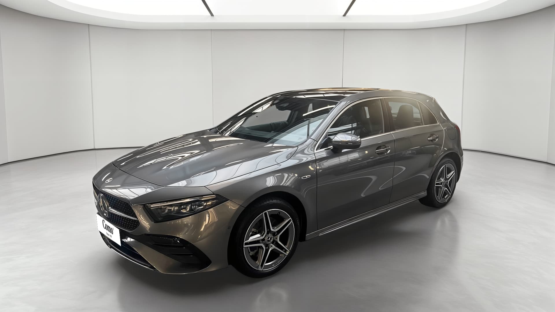 Mercedes-Benz Classe A 250 e Hybrid EQ Edition 140 — 3/4 avant gauche
