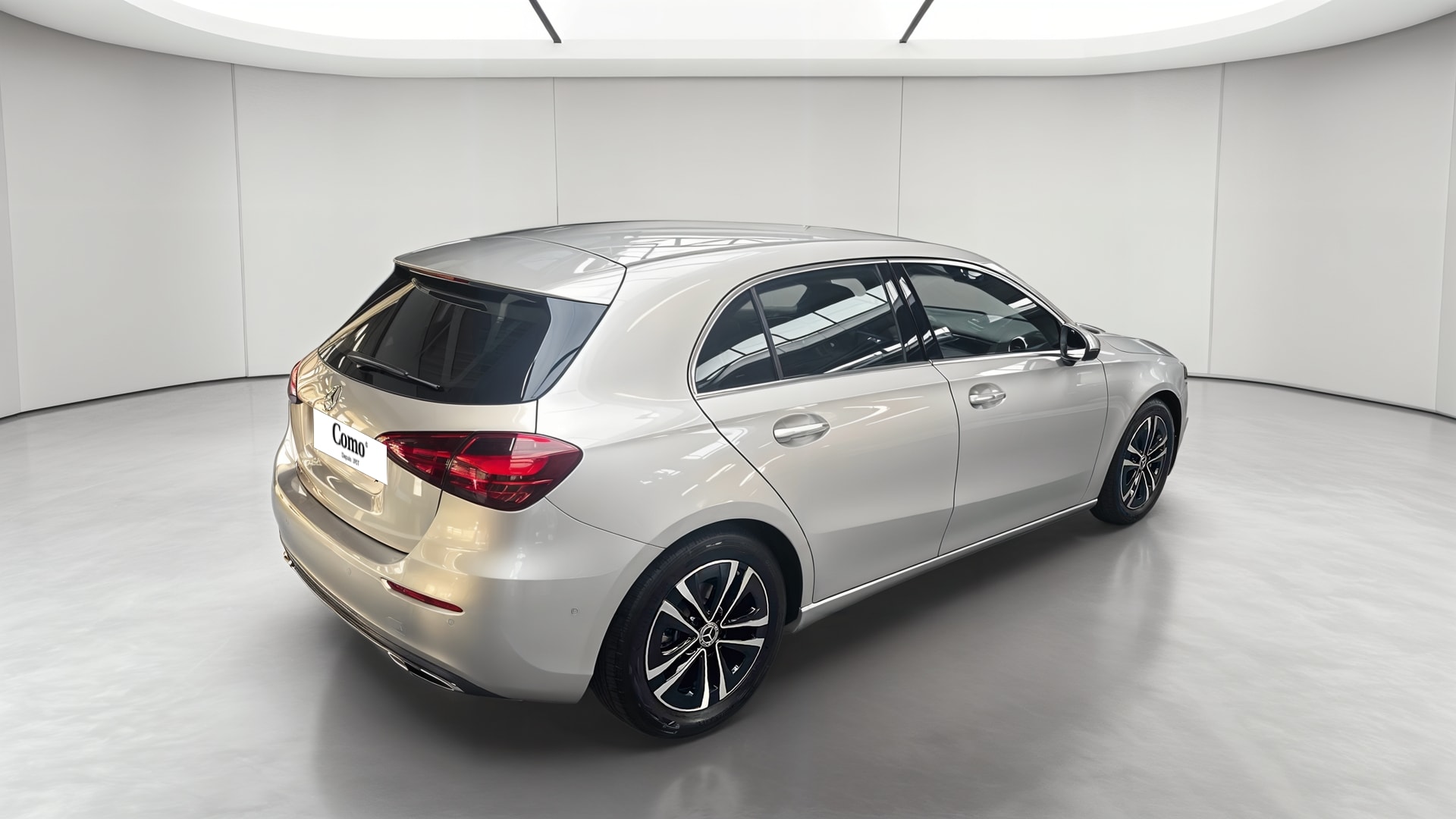 Mercedes-Benz Classe A 180 Business Line — 3/4 arrière droit