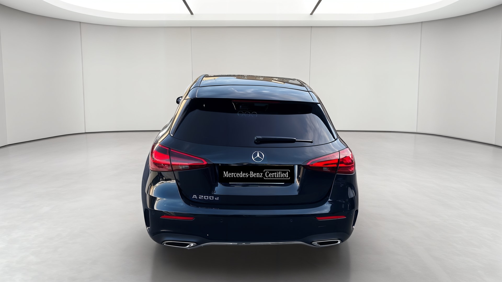 Mercedes-Benz Classe A 200 d AMG Line — Face arrière
