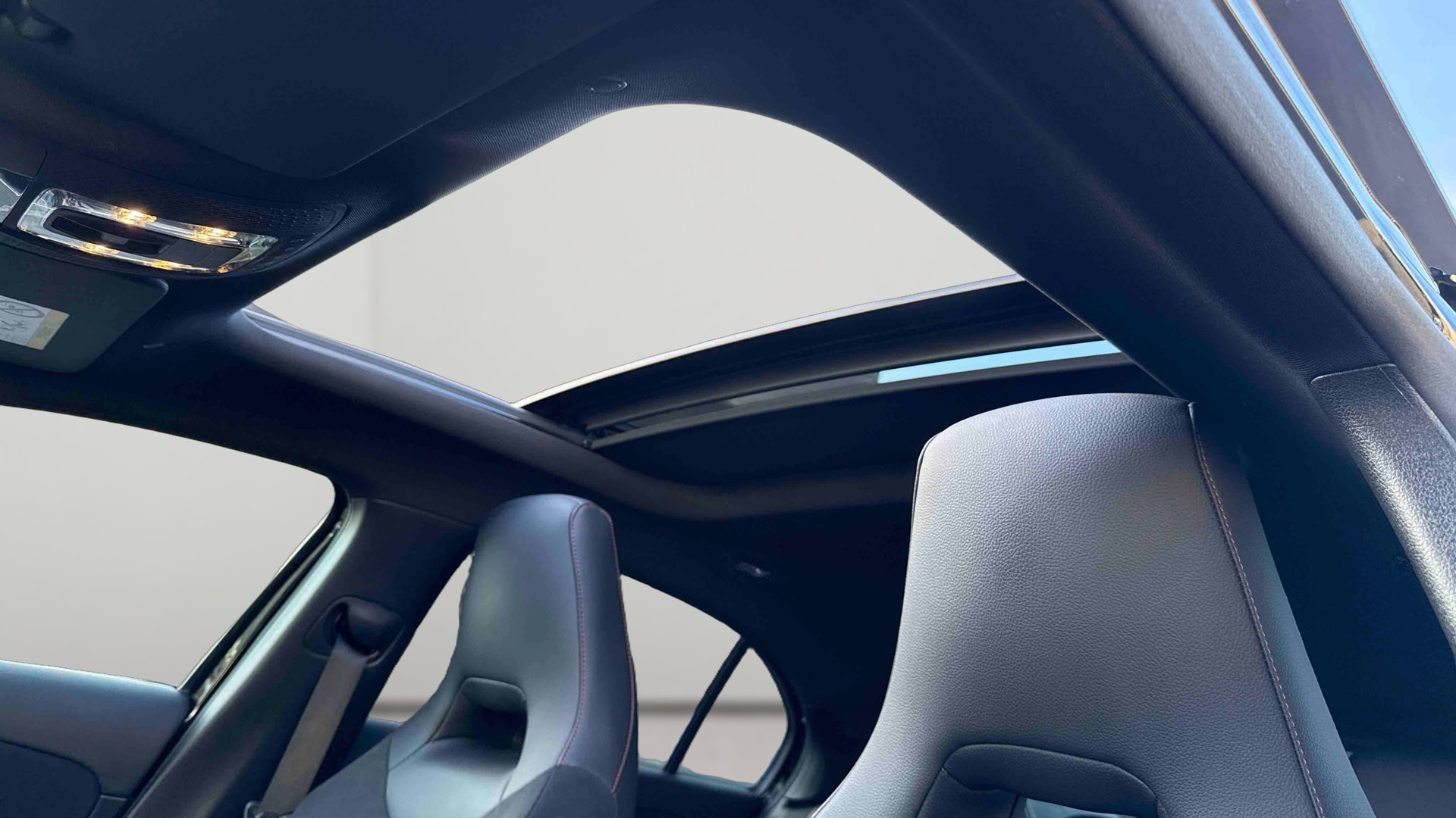 Mercedes-Benz Classe A 200 d AMG Line — photo 19