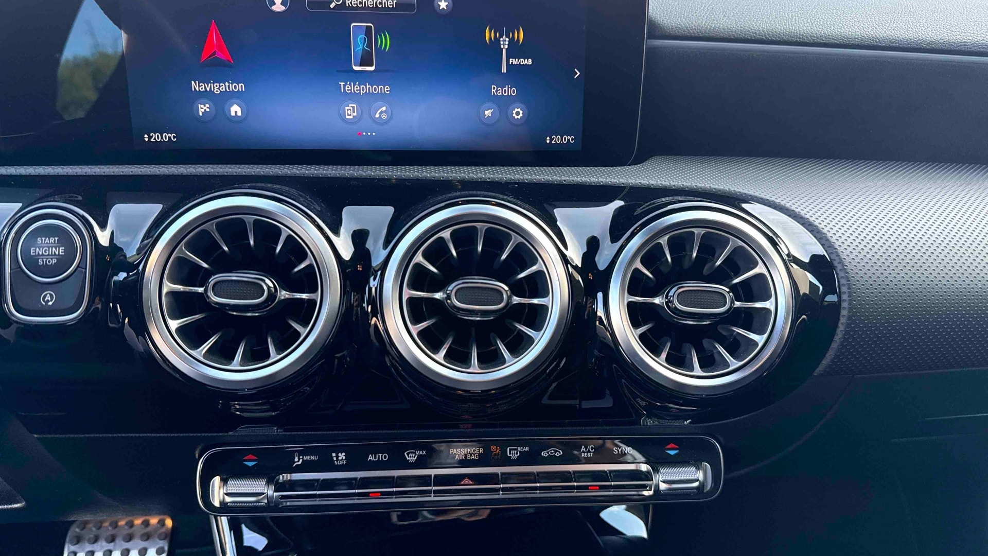 Mercedes-Benz Classe A 200 d AMG Line — photo 17