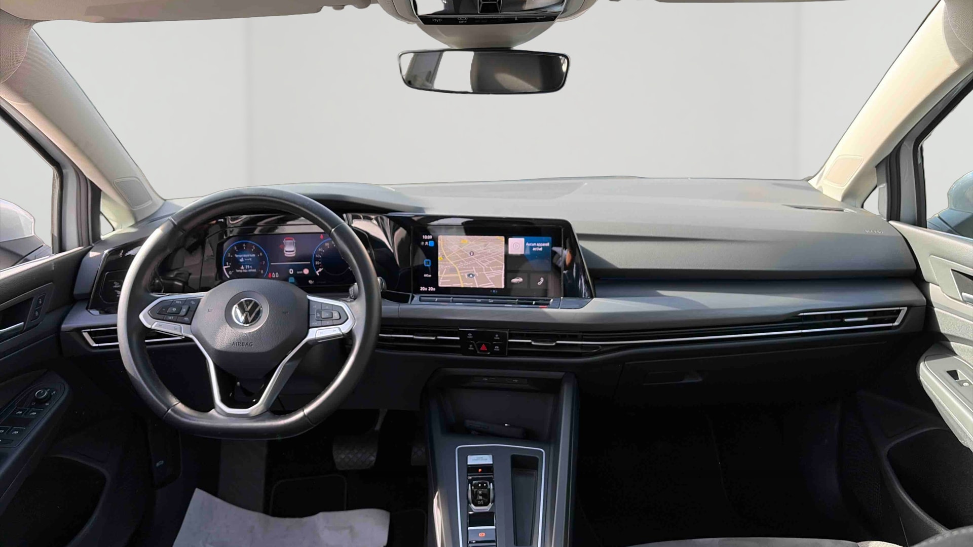 Volkswagen Golf 1.5 eTSI OPF 150 DSG7 Style 1st — Planche de bord
