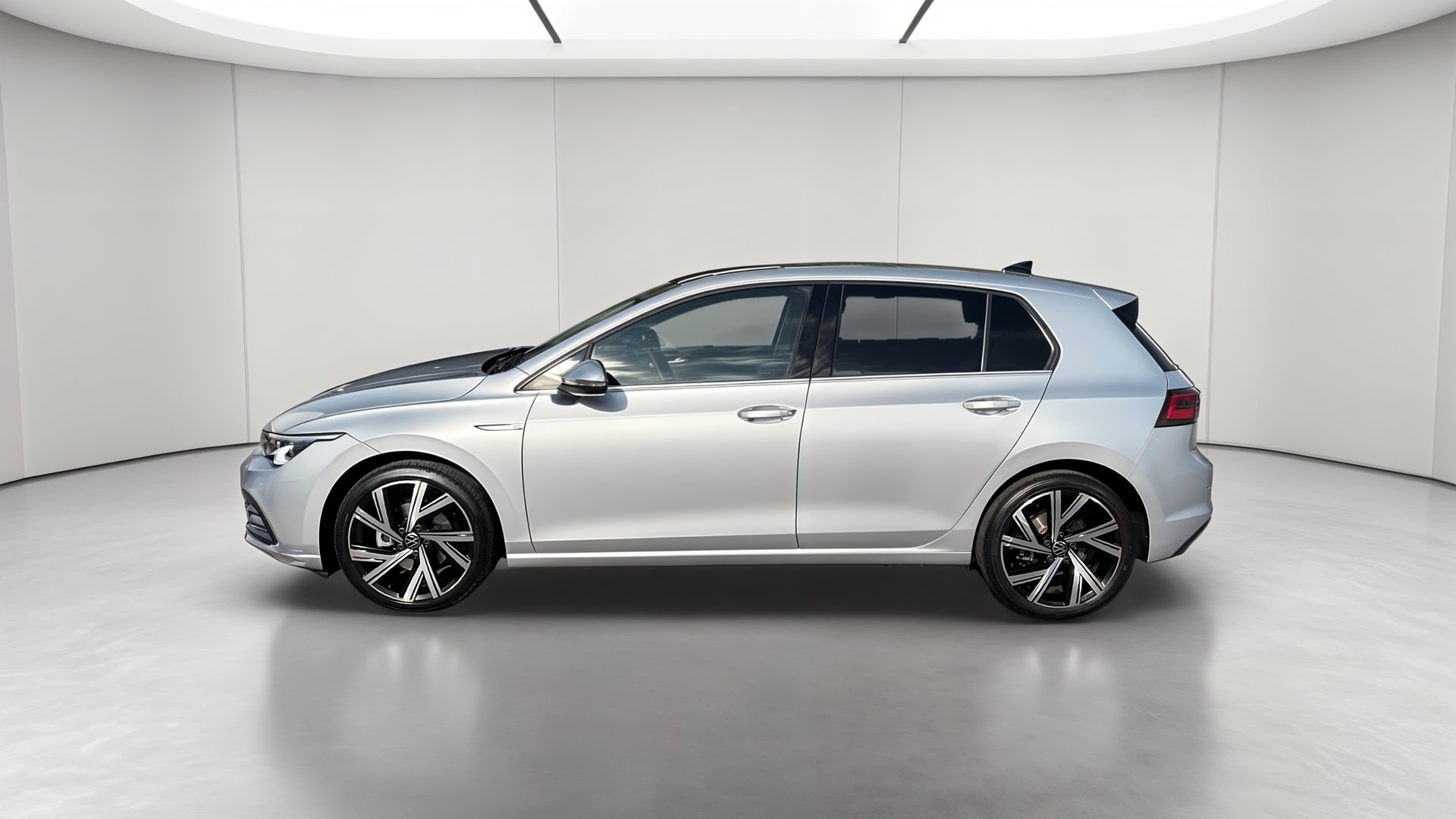 Volkswagen Golf 1.5 eTSI OPF 150 DSG7 Style 1st — Profil gauche