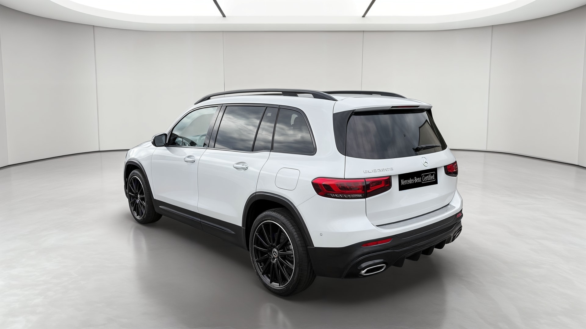 Mercedes-Benz GLB 200 d 8G-DCT AMG Line — 3/4 arrière gauche