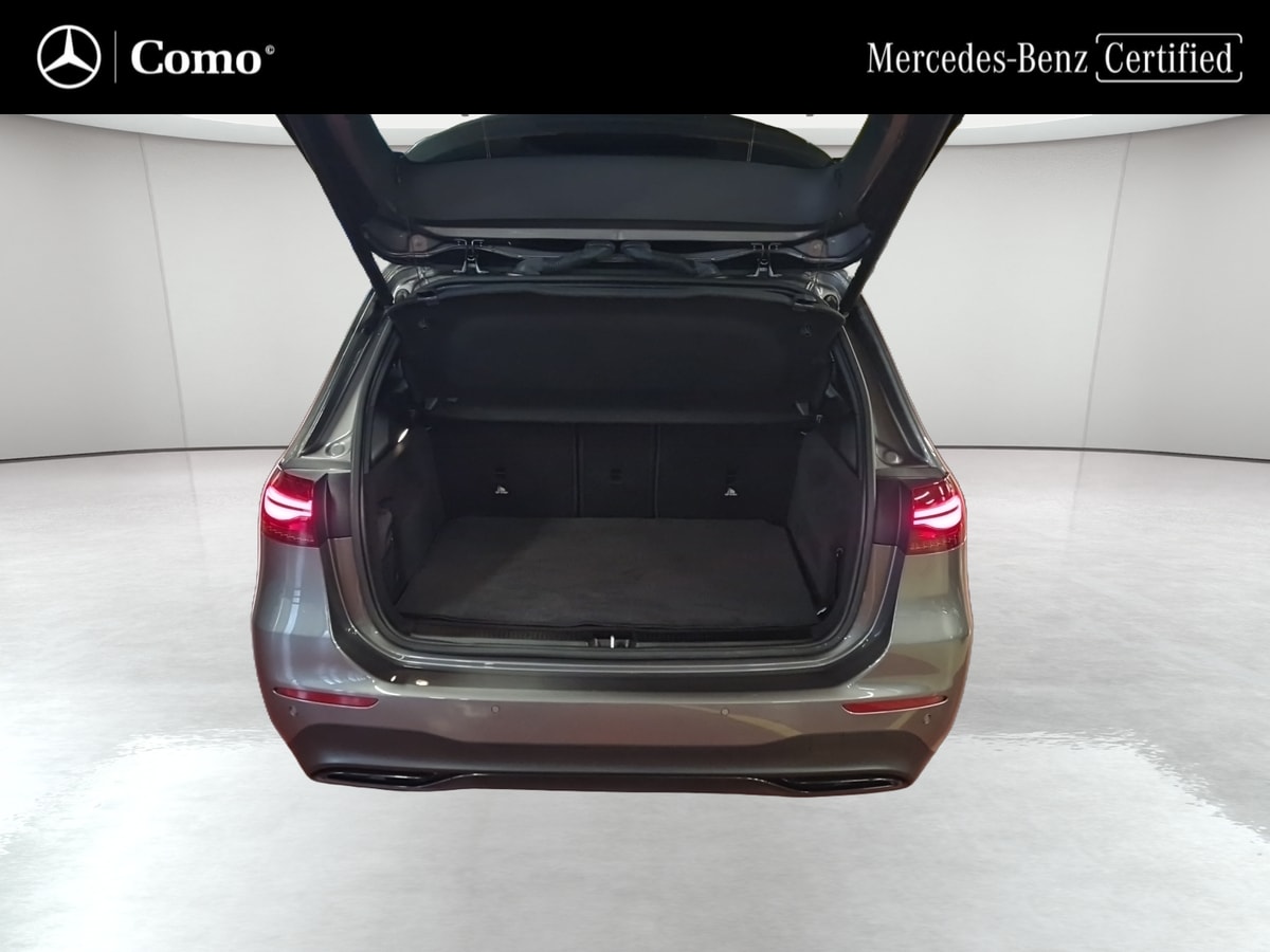Mercedes-Benz Classe B 200 7G-DCT Progressive Line — Coffre