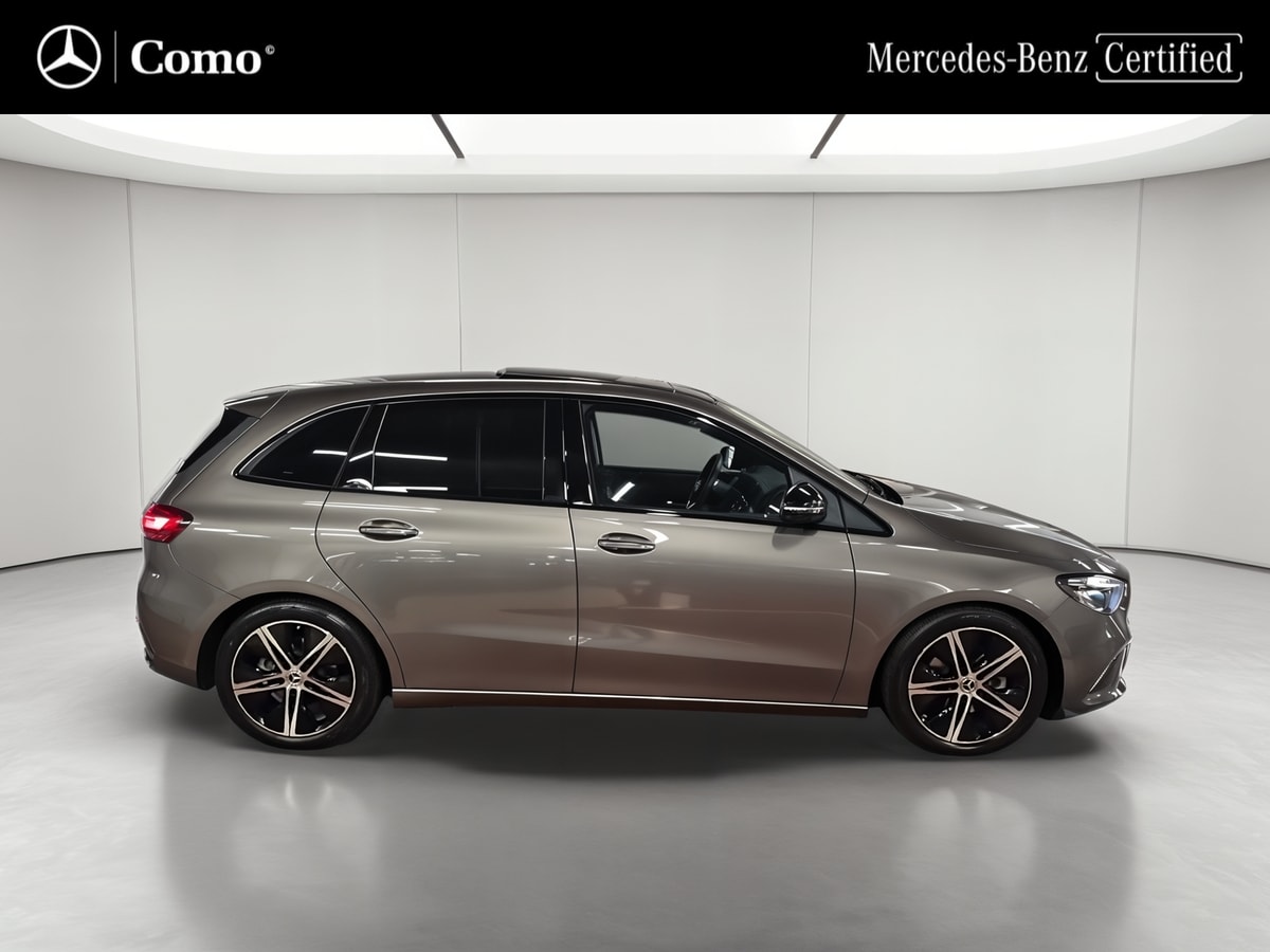 Mercedes-Benz Classe B 200 7G-DCT Progressive Line — Profil droit