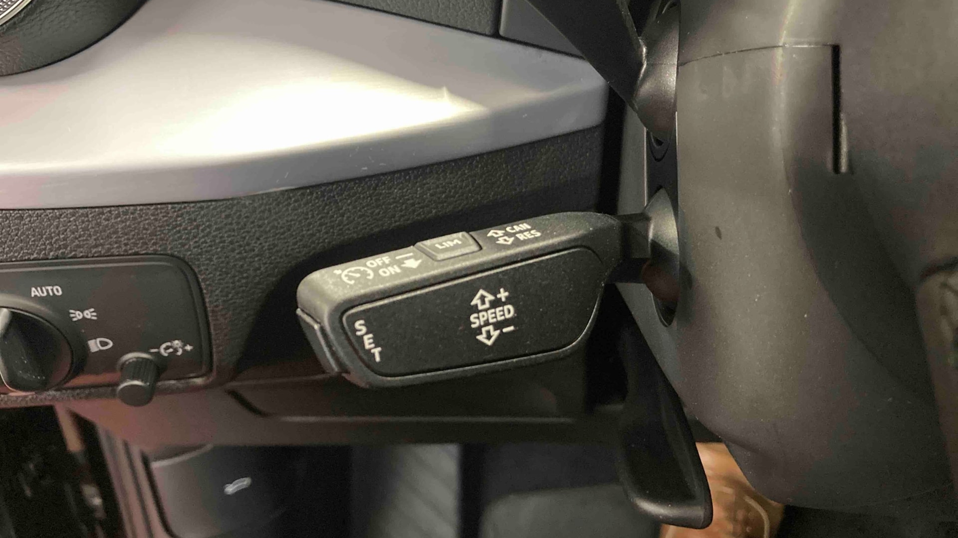 Audi Q2 35 TFSI 150 S tronic 7 Advanced — photo 19