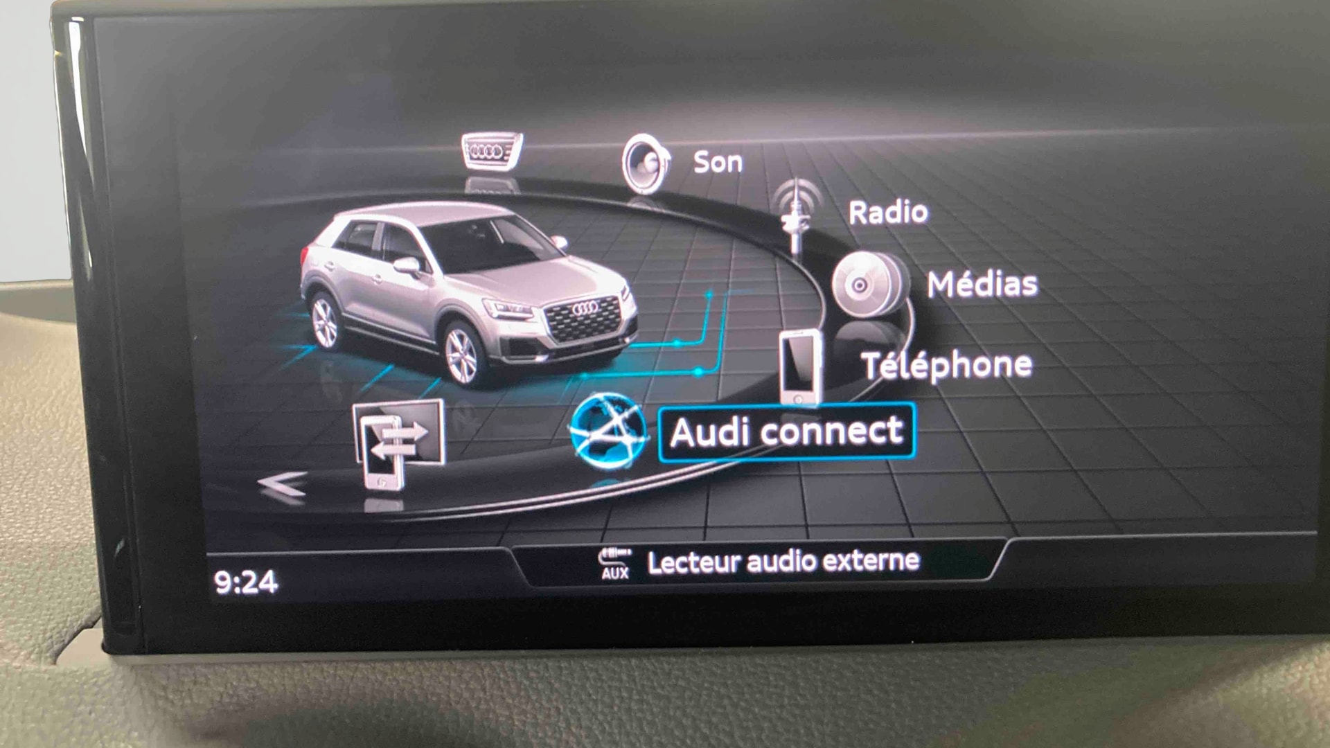 Audi Q2 35 TFSI 150 S tronic 7 Advanced — photo 15