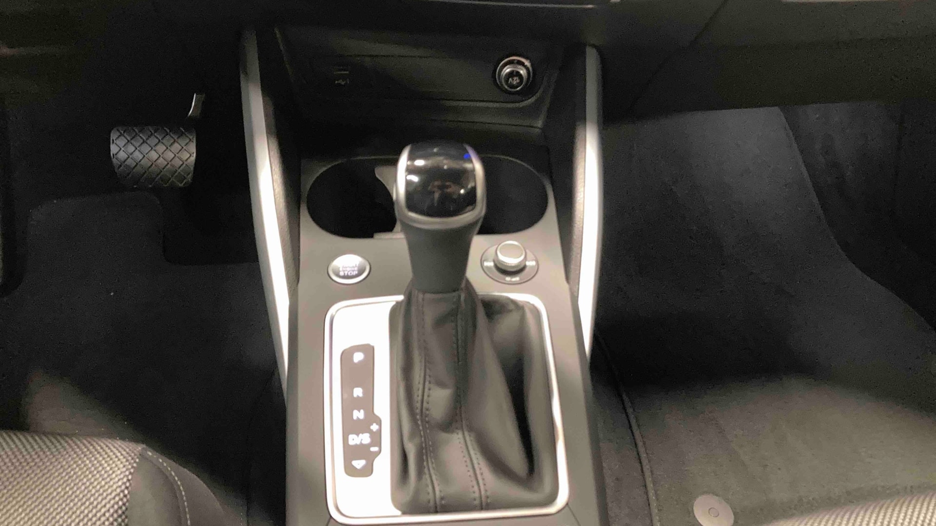 Audi Q2 35 TFSI 150 S tronic 7 Advanced — photo 21