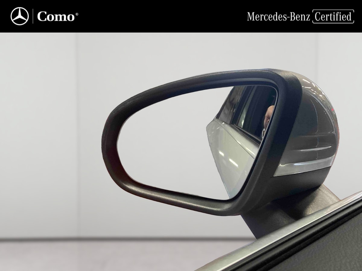 Mercedes-Benz Classe A 180 d 7G-DCT AMG Line — photo 17