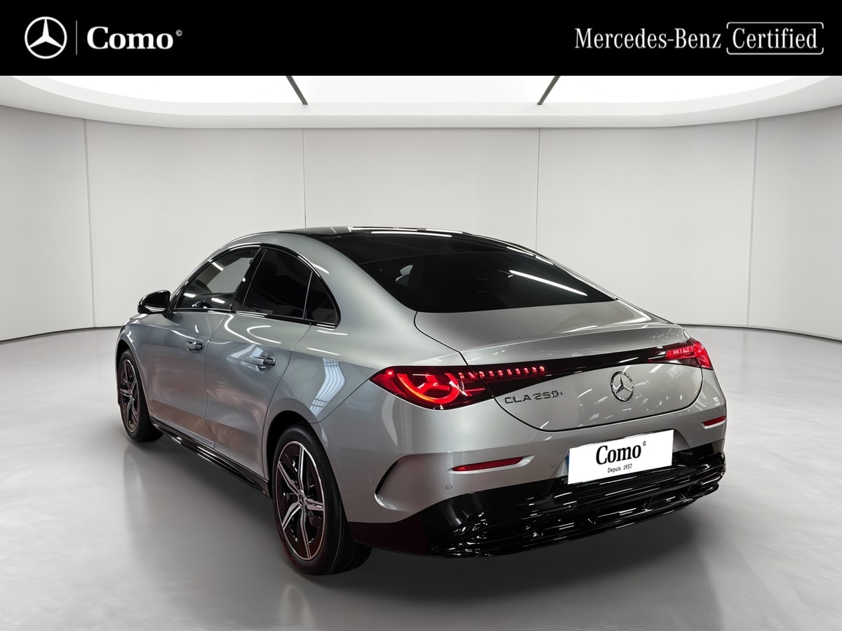 Mercedes-Benz CLA 250+ electrique AMG Line — 3/4 arrière gauche