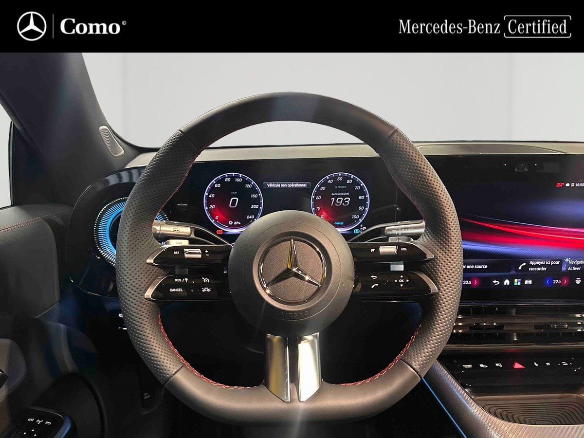 Mercedes-Benz CLA 250+ electrique AMG Line — Poste de pilotage