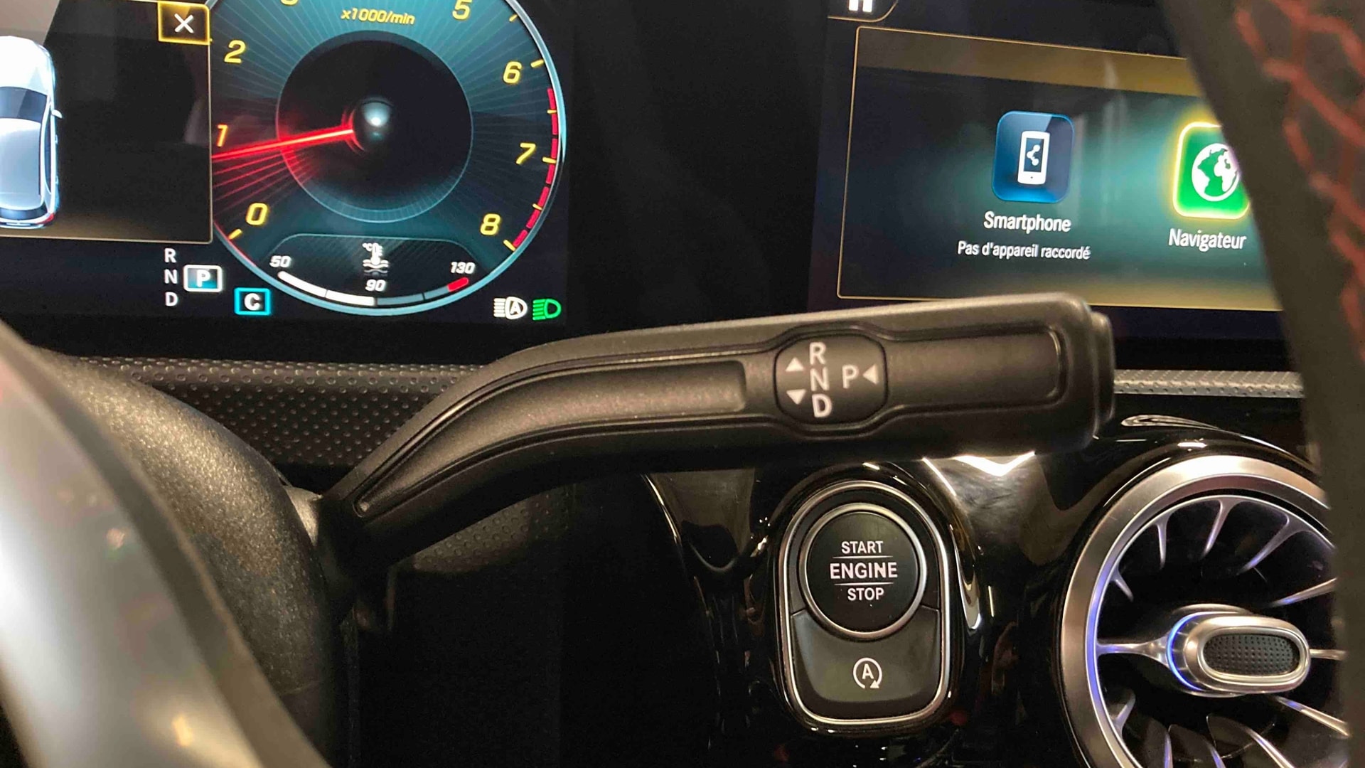 Mercedes-Benz Classe A 180 7G-DCT AMG Line — photo 21