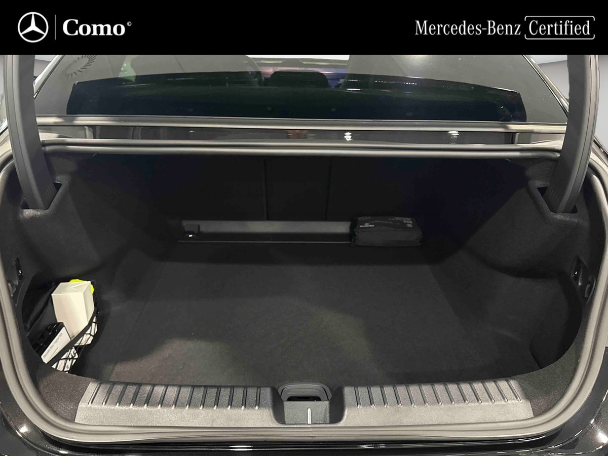 Mercedes-Benz Classe C 400 Electrique 4M AMG Line — Coffre