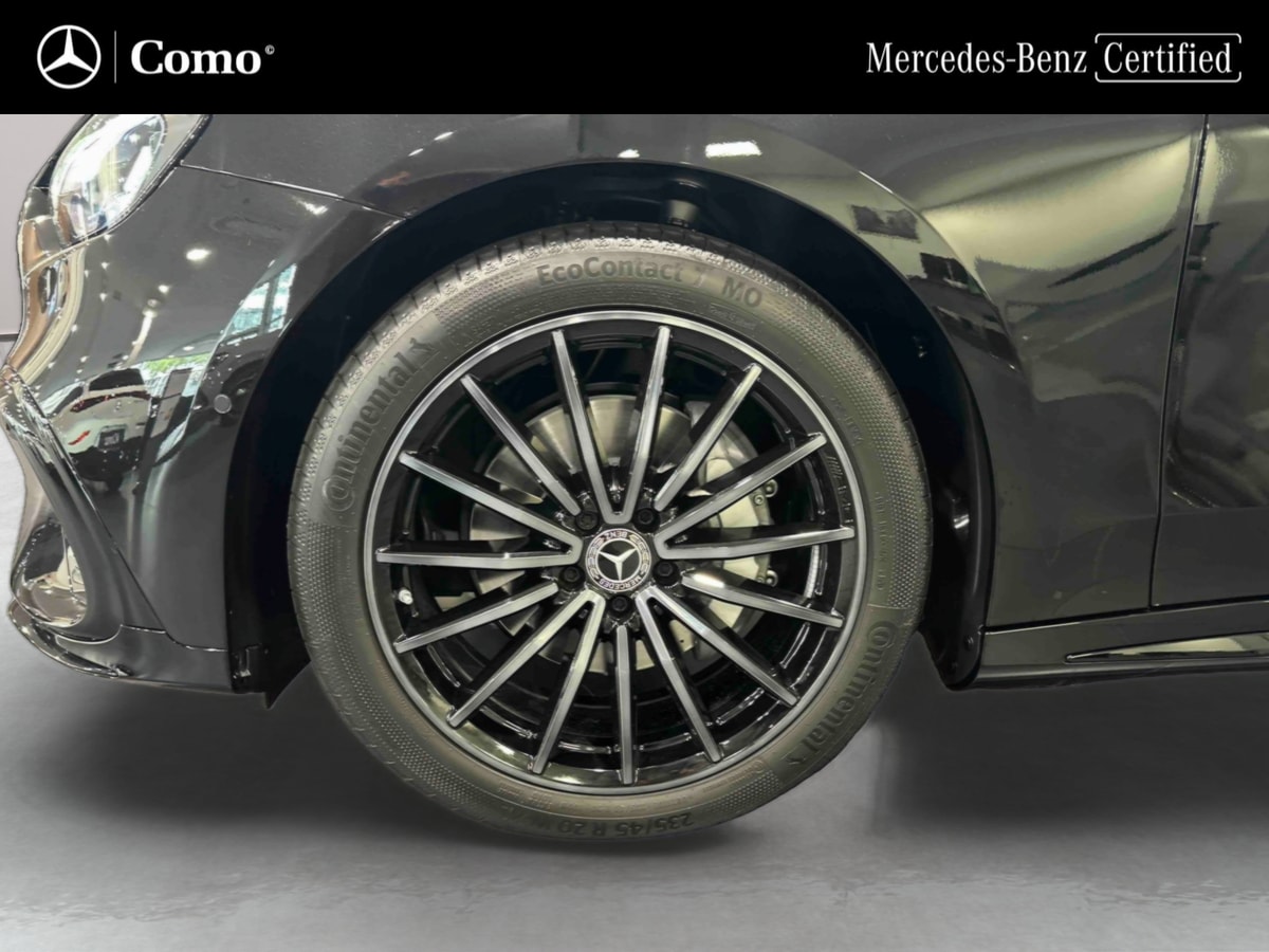 Mercedes-Benz Classe C 400 Electrique 4M AMG Line — Pneu avant gauche