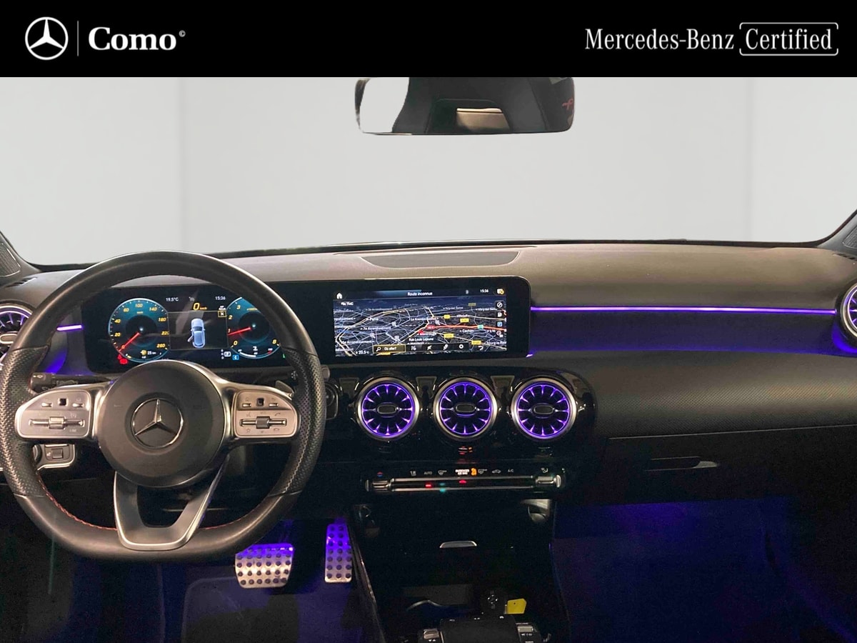 Mercedes-Benz Classe A 200 7G-DCT AMG Line — Planche de bord