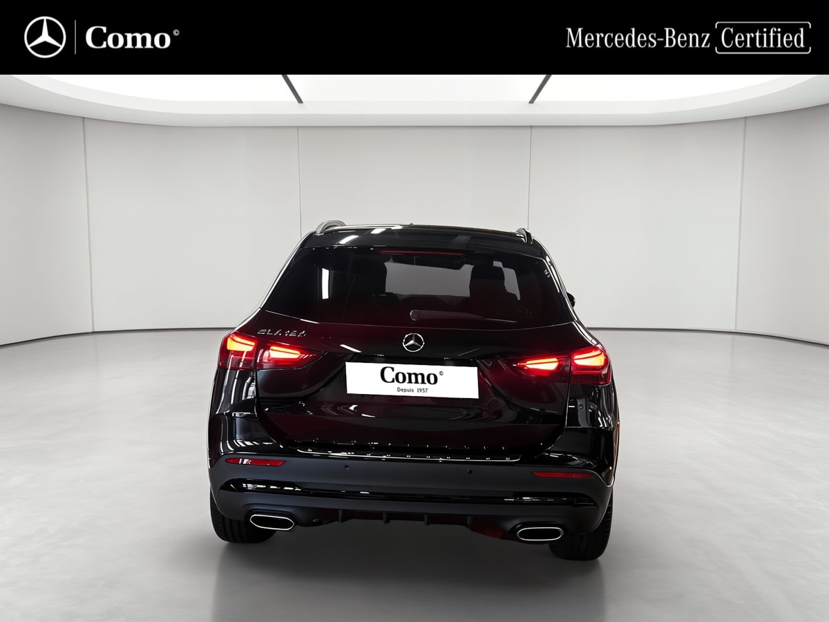 Mercedes-Benz GLA 180 7G-DCT Edition 140 — Face arrière