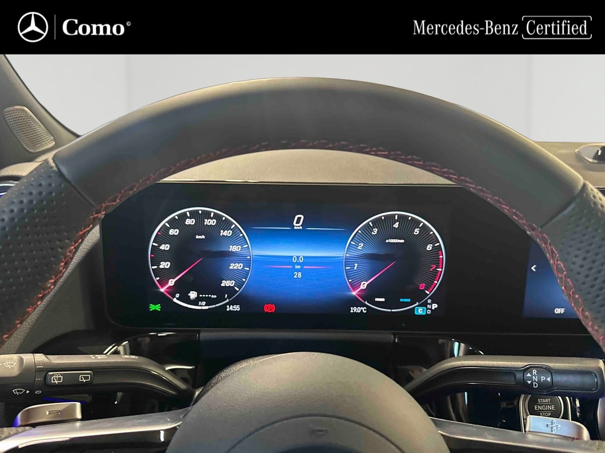 Mercedes-Benz GLA 180 7G-DCT Edition 140 — photo 14