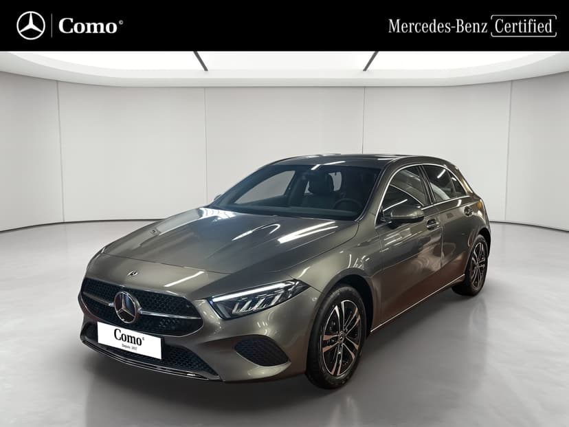 Mercedes-Benz Classe A 250 e Hybrid EQ Business Line — 3/4 avant gauche