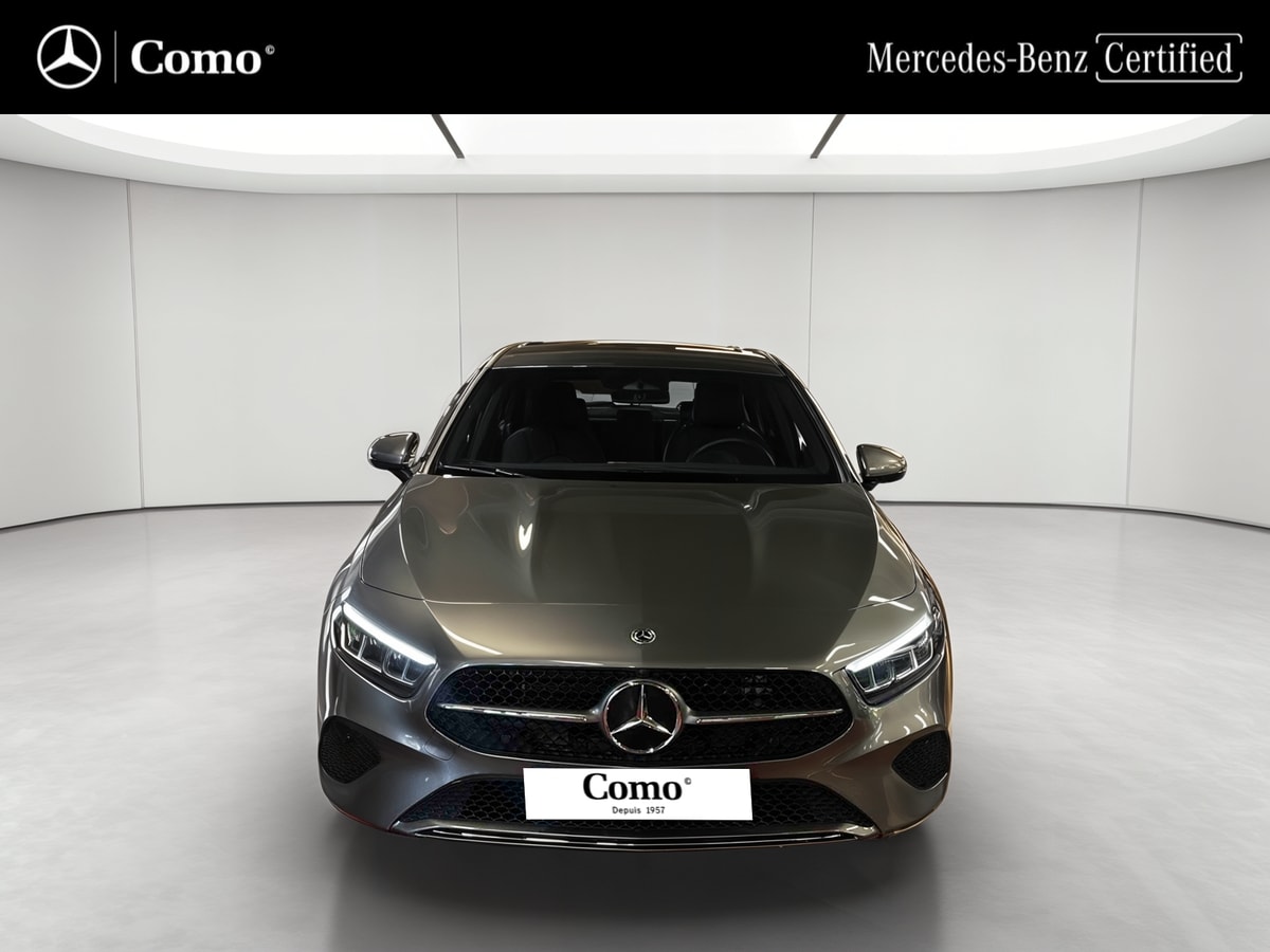 Mercedes-Benz Classe A 250 e Hybrid EQ Business Line — Face avant