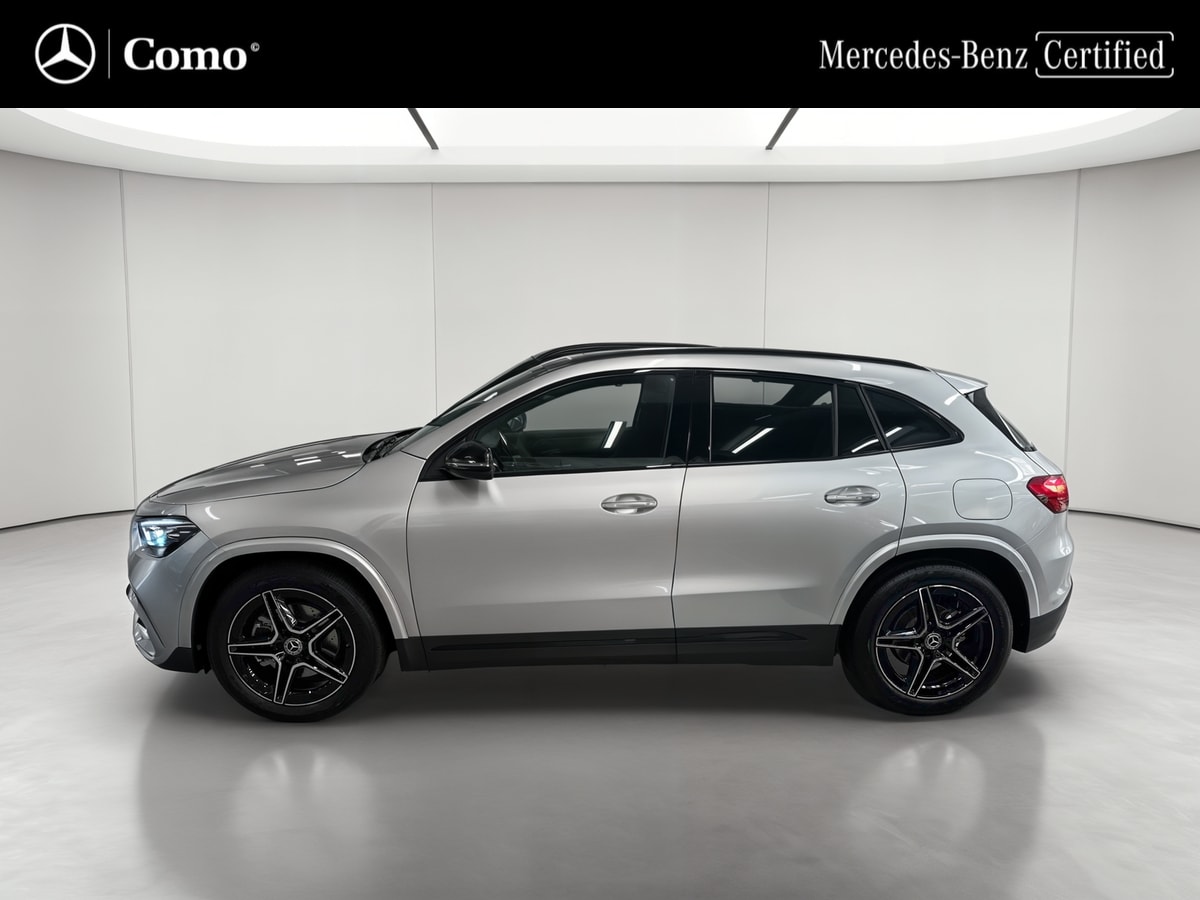 Mercedes-Benz GLA 200 7G-DCT Edition 140 — Profil gauche