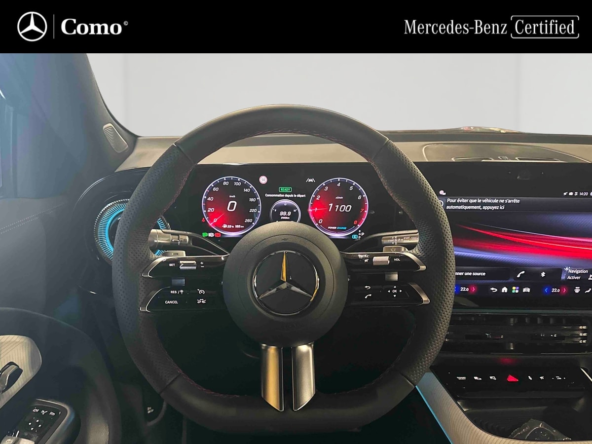 Mercedes-Benz GLB 200 AMG Line — Poste de pilotage
