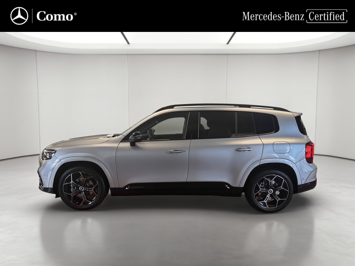Mercedes-Benz GLB 200 AMG Line — Profil gauche