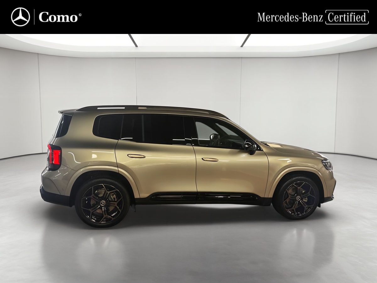 Mercedes-Benz GLB 200 AMG Line — Profil droit