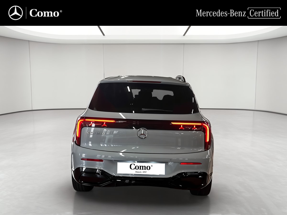 Mercedes-Benz GLB 200 AMG Line — Face arrière