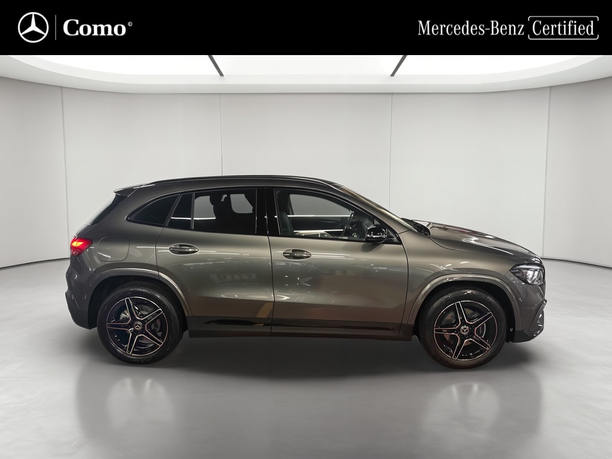 Mercedes-Benz GLA 250 e hybride rechargeable 8G-DCT Edition 140 — Profil droit