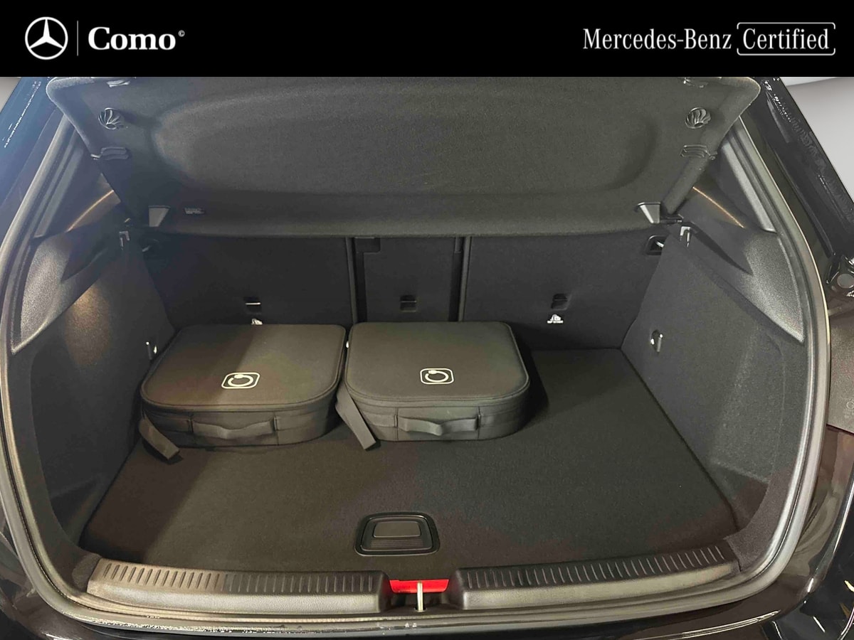 Mercedes-Benz Classe A 250 e Hybrid EQ Edition 140 — Coffre