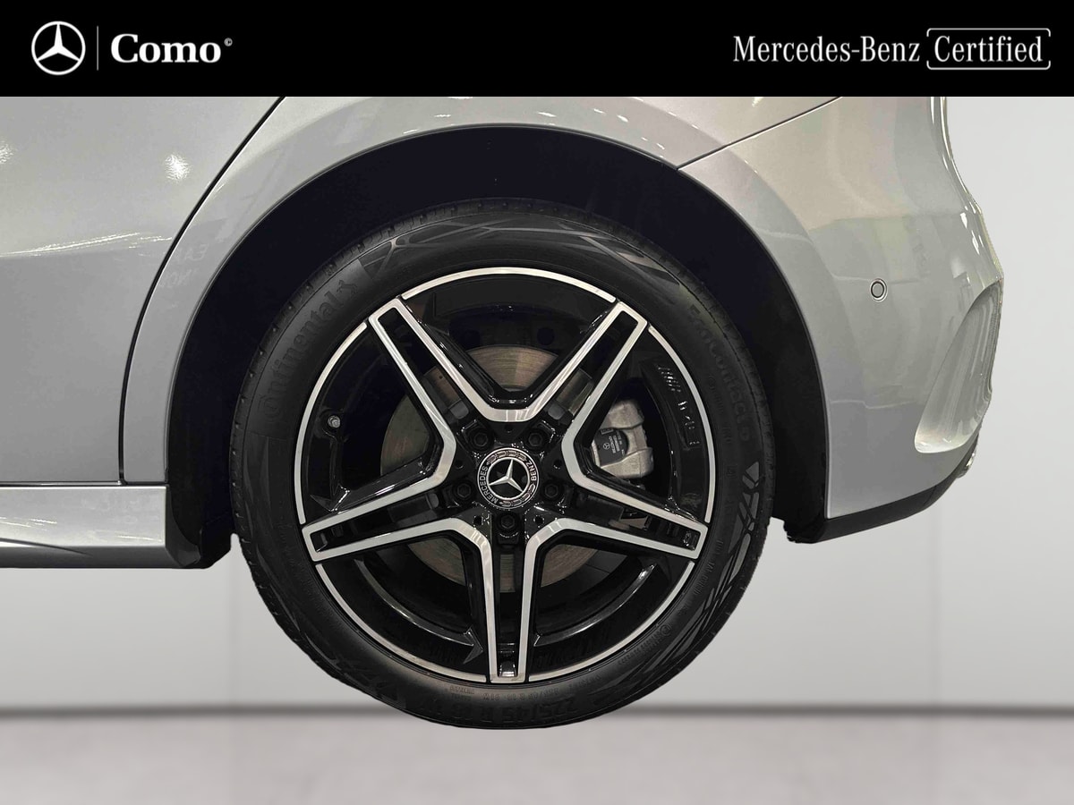 Mercedes-Benz Classe A 250 e Hybrid EQ AMG Line — photo 14