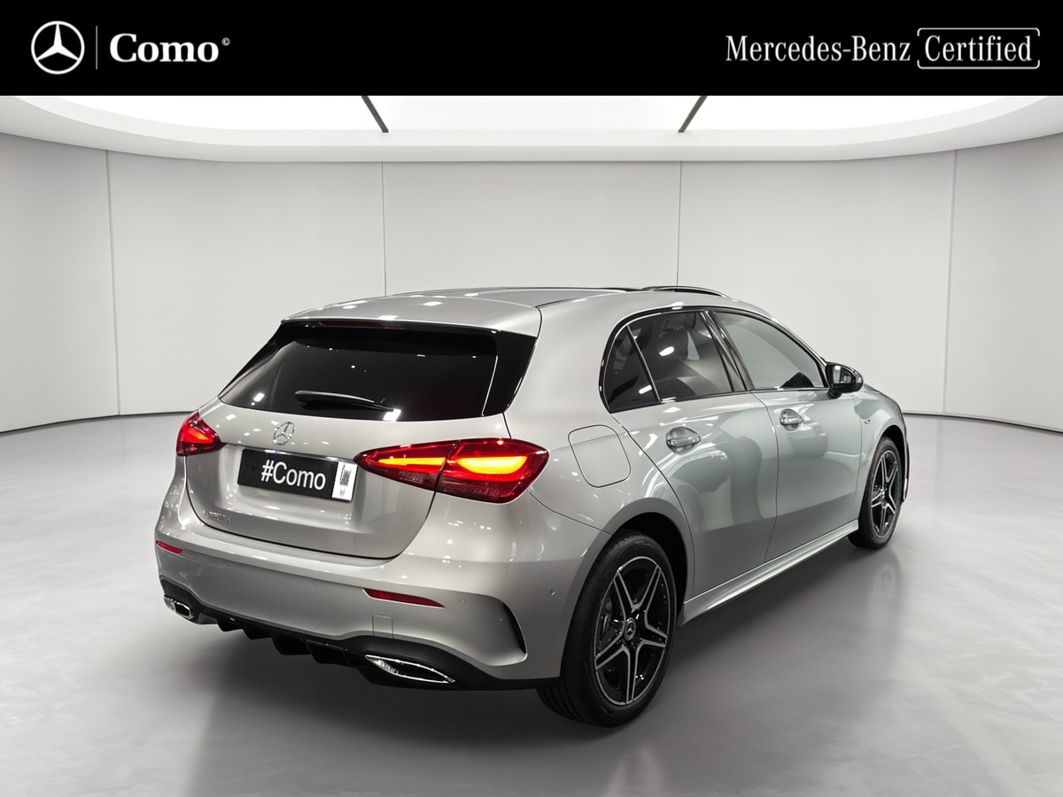 Mercedes-Benz Classe A 250 e Hybrid EQ AMG Line — 3/4 arrière droit