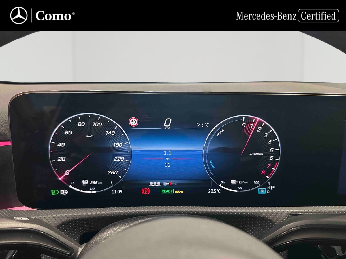Mercedes-Benz Classe A 250 e Hybrid EQ AMG Line — photo 17