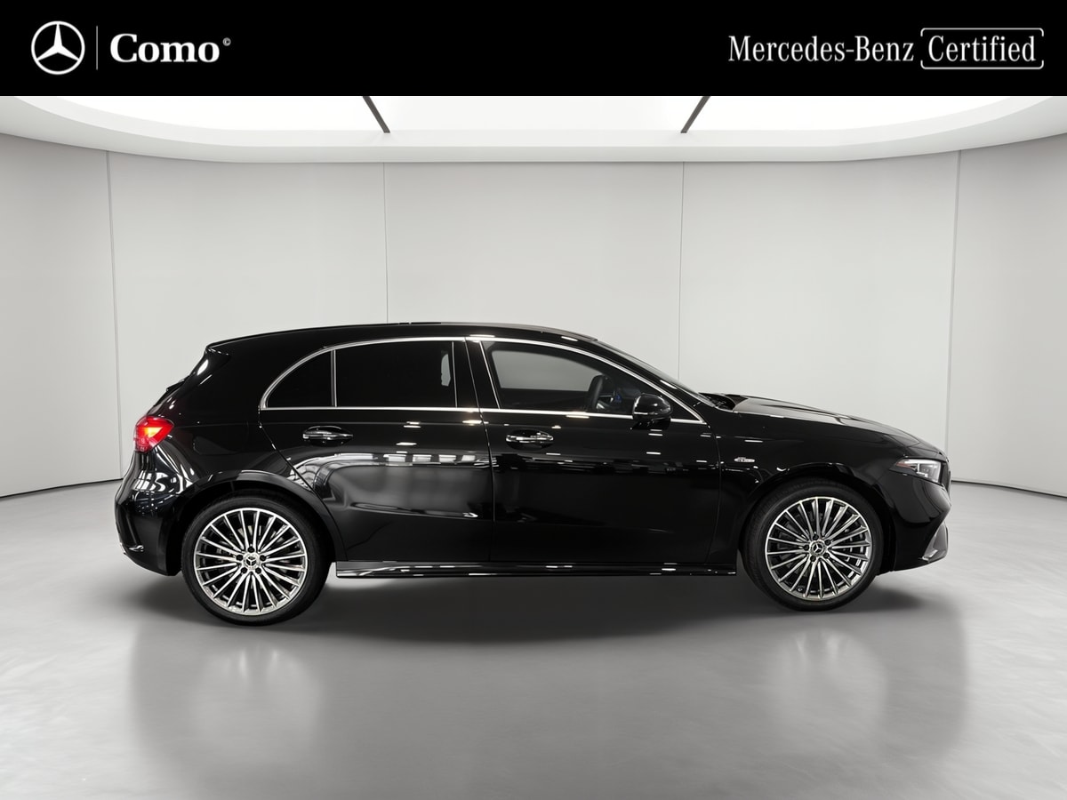 Mercedes-Benz Classe A 250 e Hybrid EQ Edition 140 — Profil droit