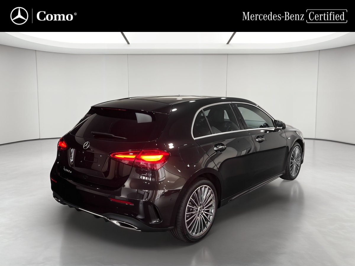 Mercedes-Benz Classe A 250 e Hybrid EQ Edition 140 — 3/4 arrière droit