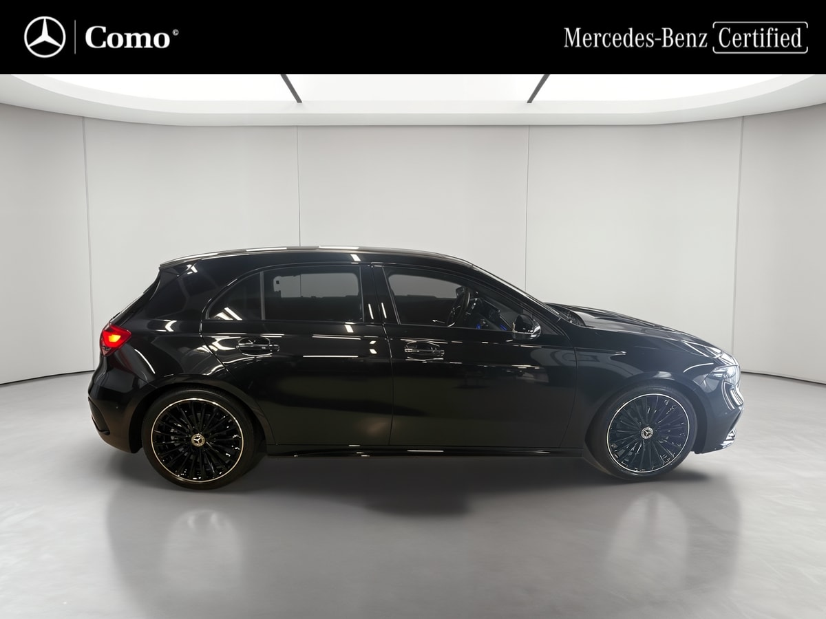 Mercedes-Benz Classe A 200 d AMG Line — Profil droit