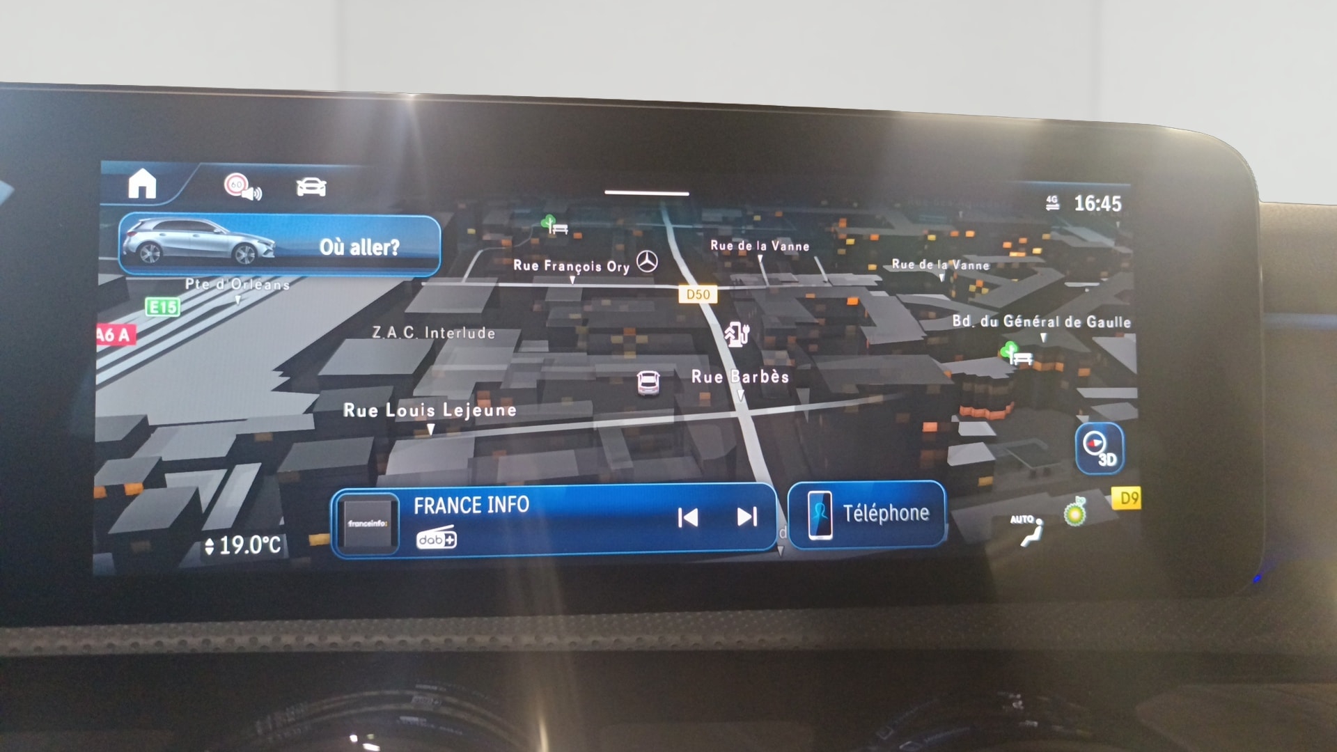 Mercedes-Benz Classe A 250 e Hybrid EQ AMG Line — photo 15