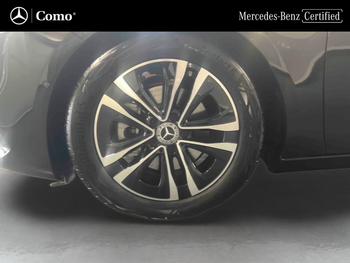 Mercedes-Benz Classe A 180 Business Line — Pneu avant gauche
