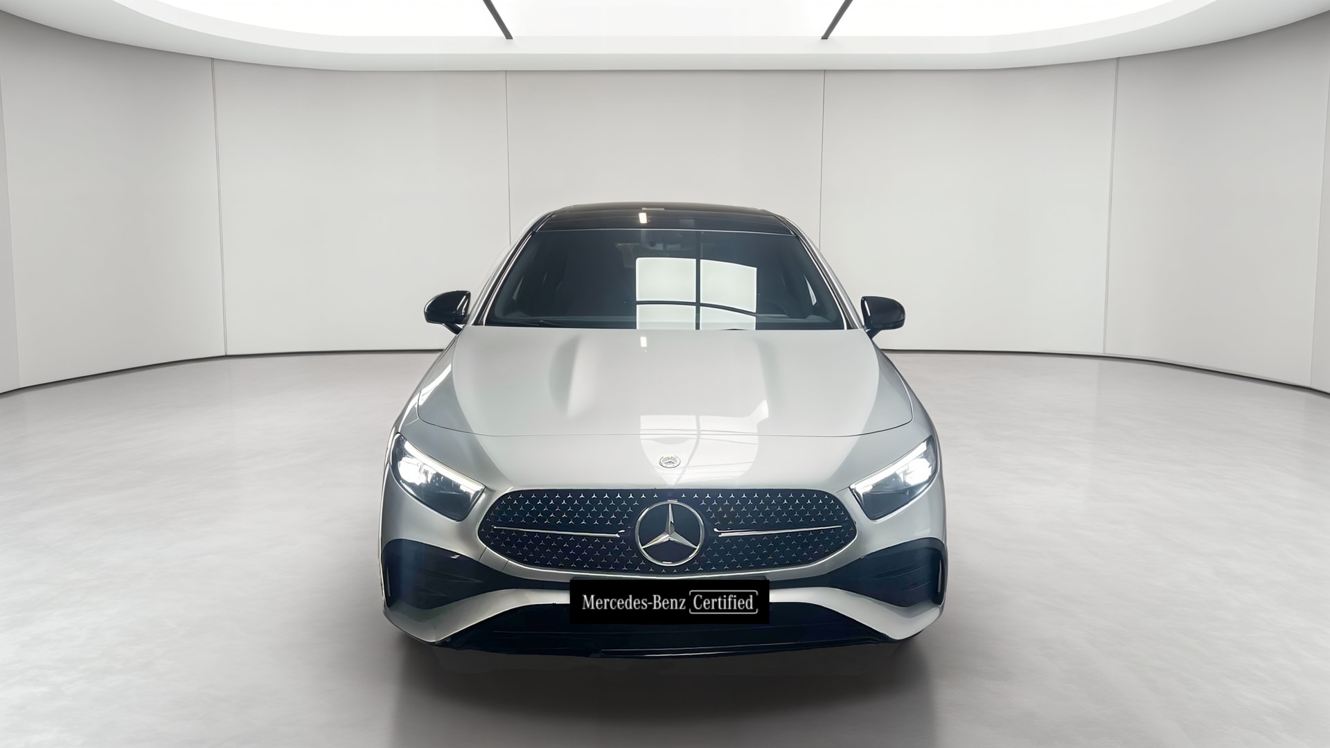 Mercedes-Benz Classe A 200 AMG Line — Face avant