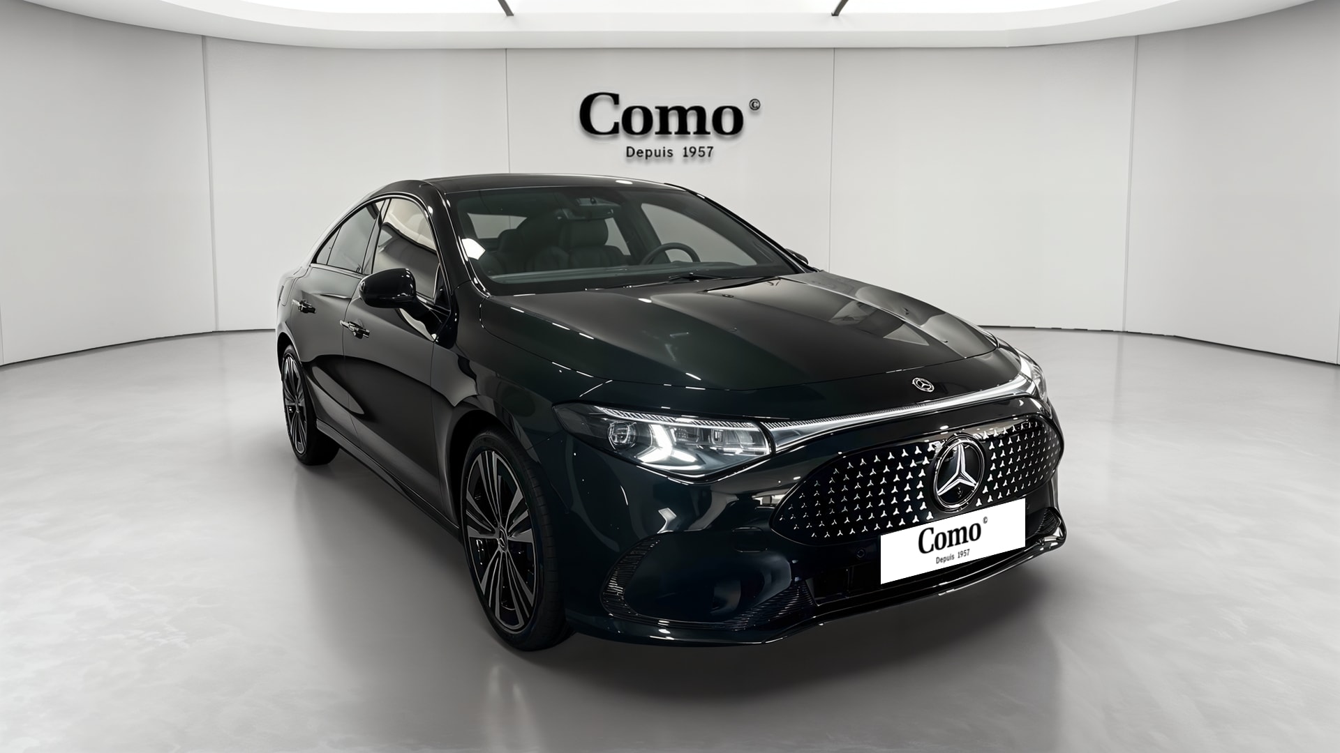 Mercedes-Benz CLA 250+ avec technologie EQ Limited Edition — 3/4 avant droit