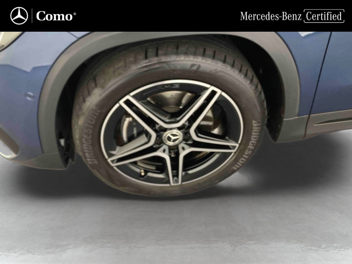 Mercedes-Benz GLA 200 7G-DCT AMG Line — Pneu avant gauche