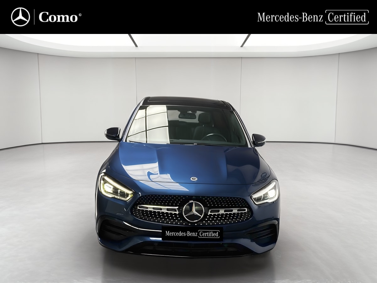Mercedes-Benz GLA 200 7G-DCT AMG Line — Face avant