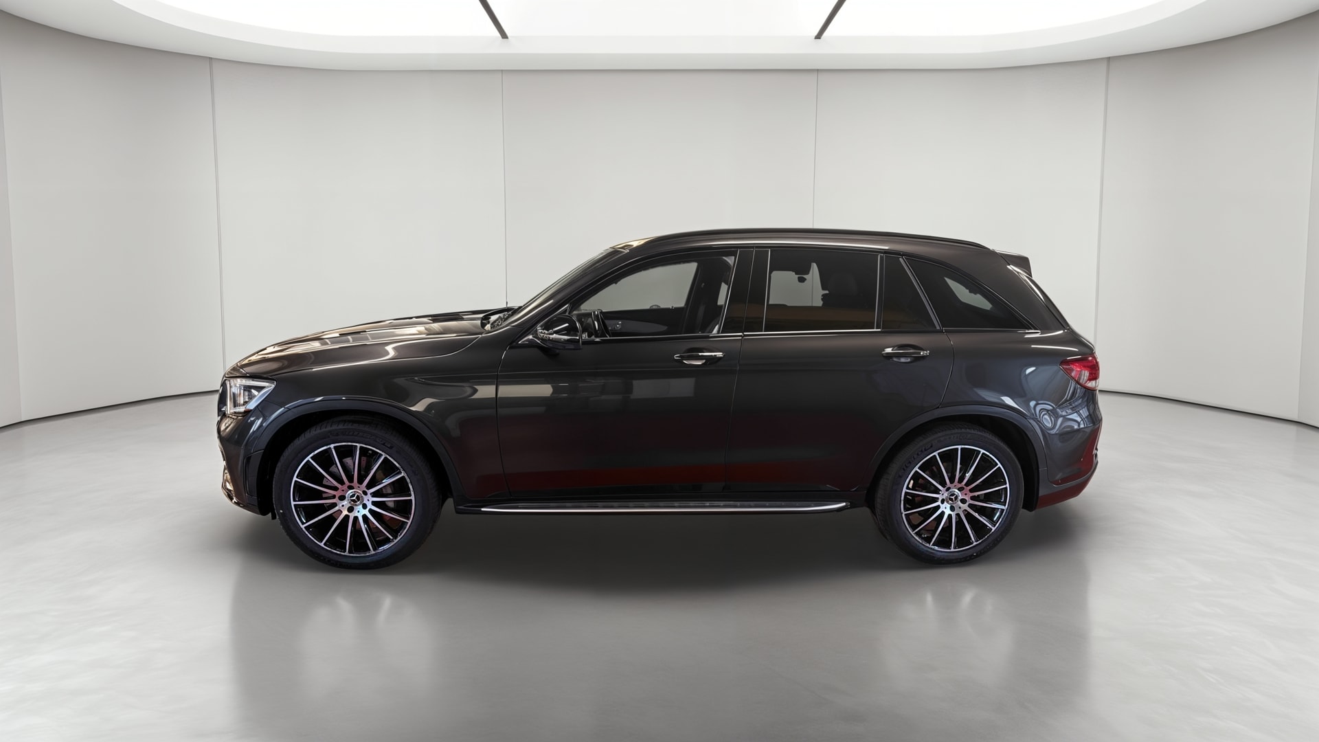 Mercedes-Benz GLC 300 e EQ POWER 9G-Tronic 4Matic AMG Line — Profil gauche