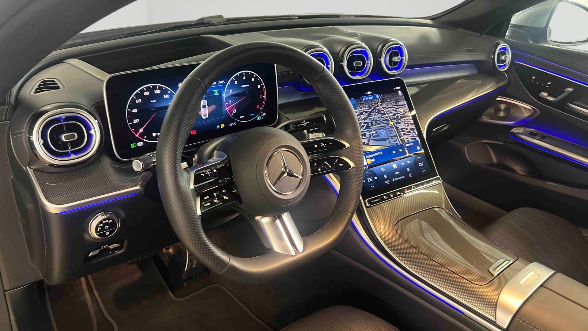 Mercedes-Benz CLE Coupé 200 9G-Tronic AMG Line — Poste de pilotage